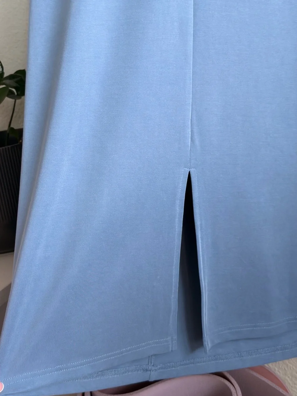 Blue Twist Front Midi Dress
Size Small - Picture 7 of 9